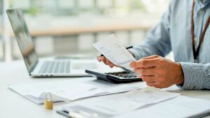 reviewing financial blog biggs 2114145083